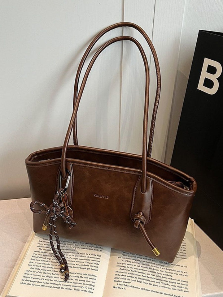 ISABELLA - Moderne Lederhandtasche mit goldenen Details